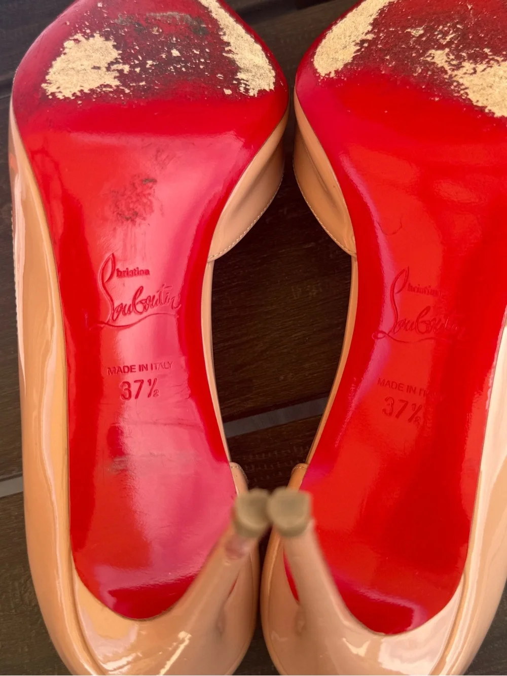 Christian Louboutin Iriza 85 Blush Nude Patent Pumps – Size 37.5